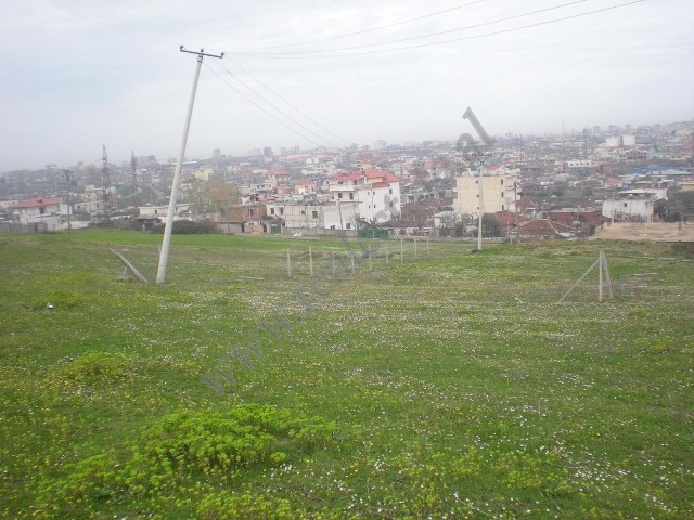 Toke per shitje ne Rrashbull, Durres